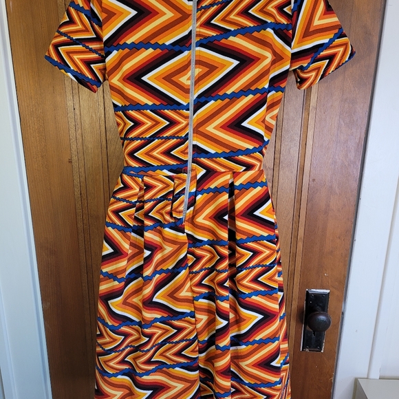 Lularoe Orange Striped 60s Themed Dress, M - Picture 4 of 8